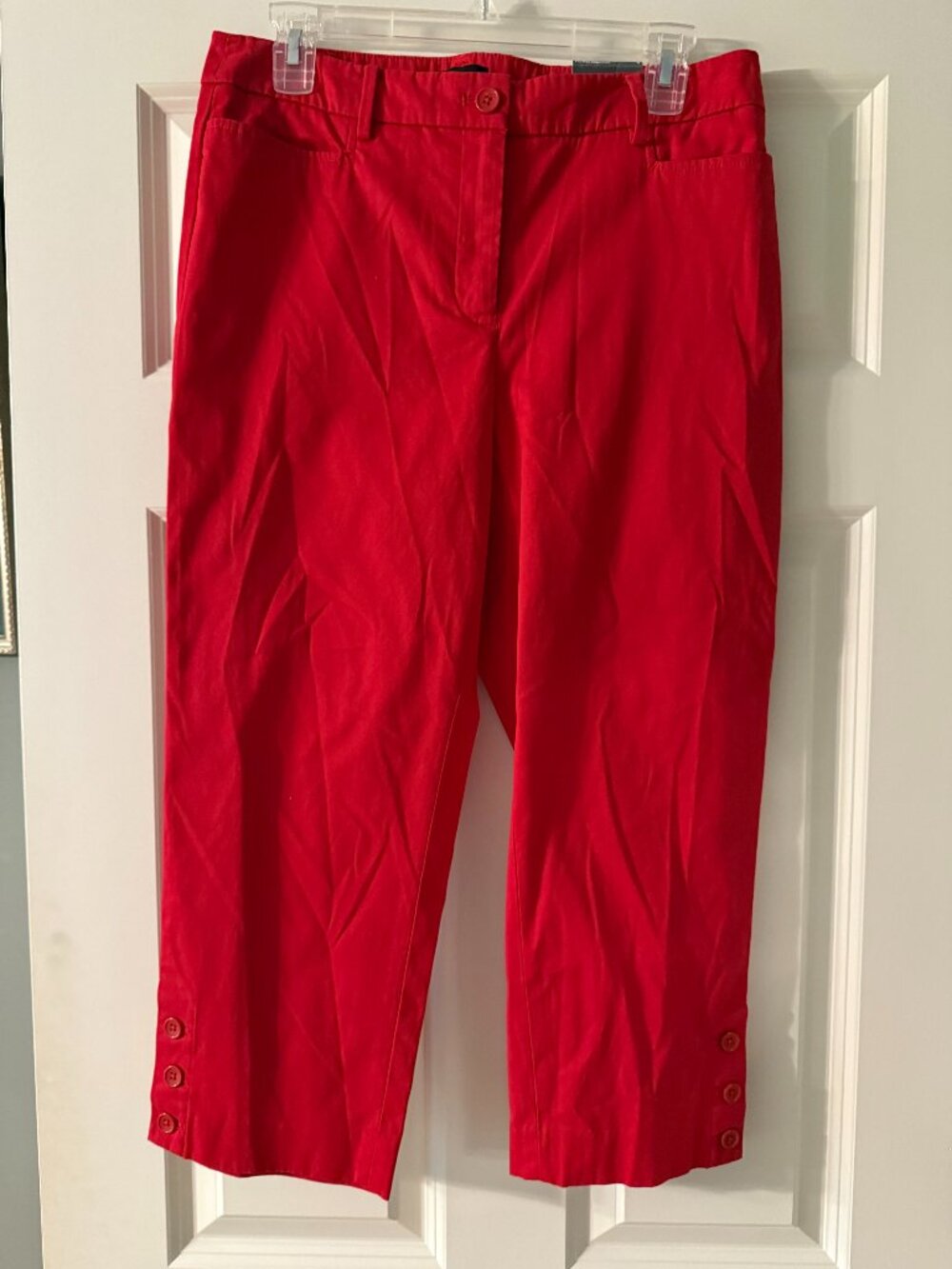 *Talbots Red Pedal Pushers*